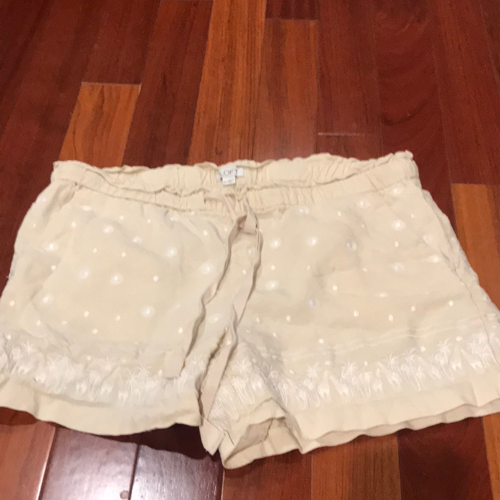 Light Cream Embroidered Drawstring Shorts
